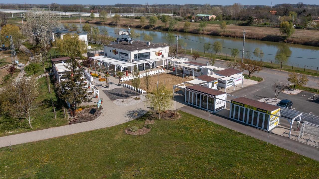 Sun City Vizisport Paradicsom Hódmezővásárhely المظهر الخارجي الصورة